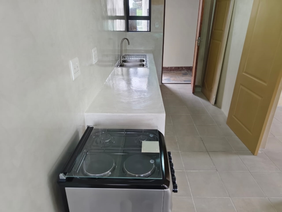 To Let 3 Bedroom Property for Rent in Sanddrift Western Cape
